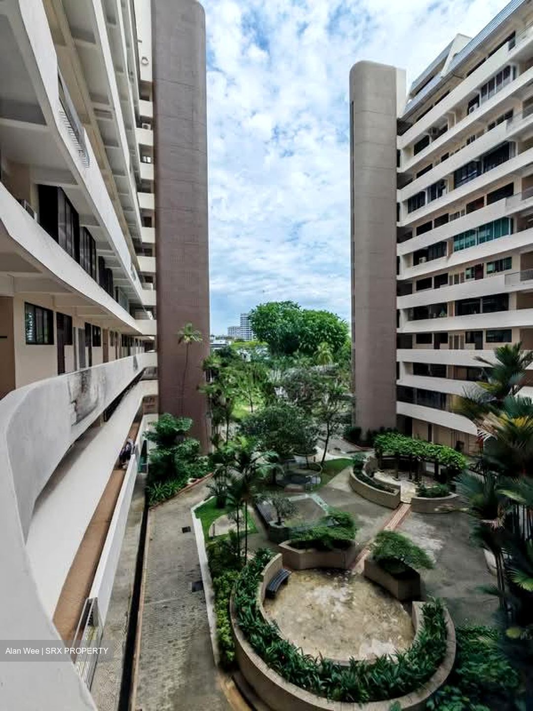 Lakepoint Condominium (D22), Condominium #586179291